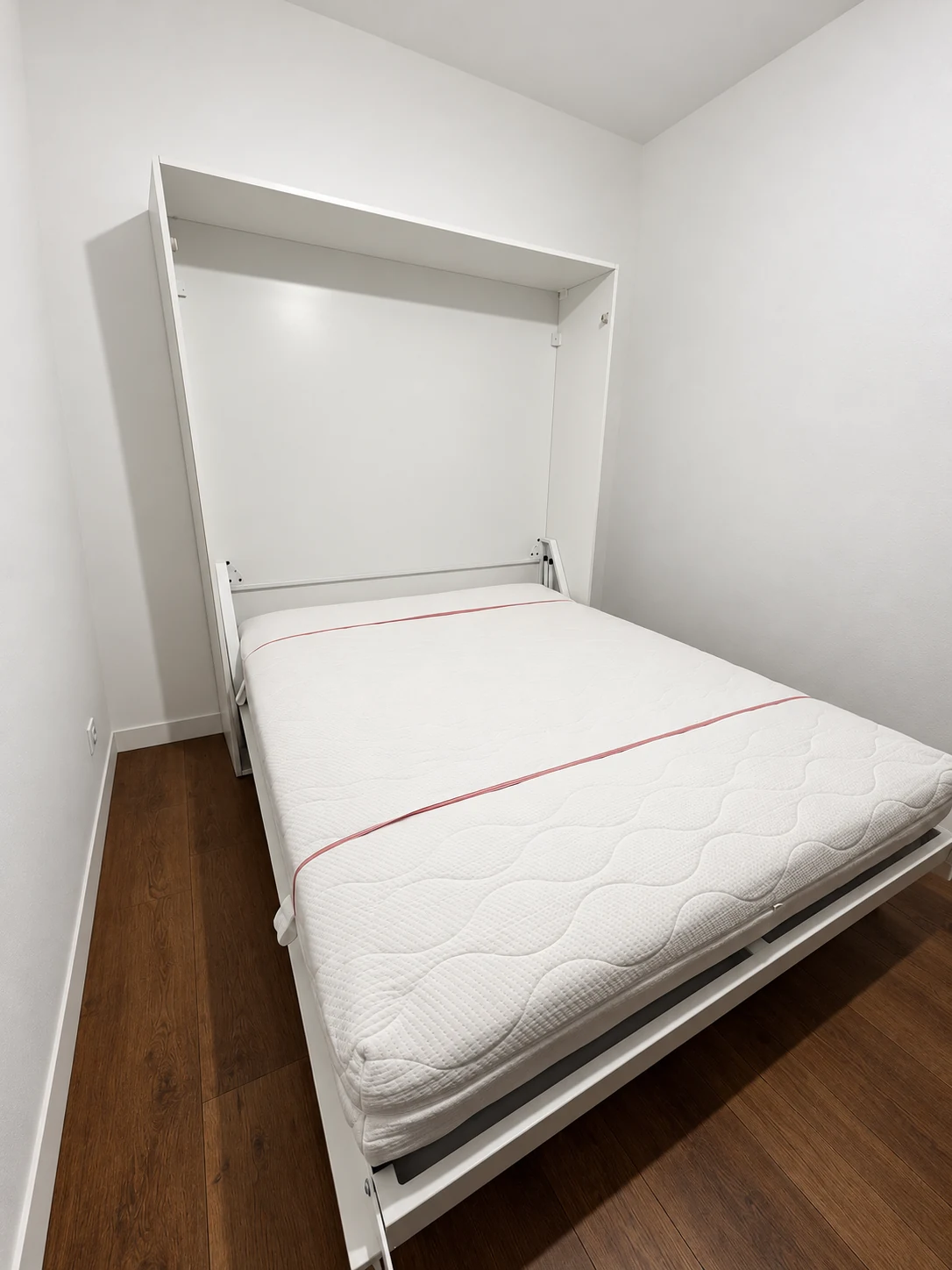 Zidni krevet — Murphy bed